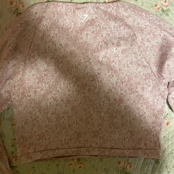 Gymshark long sleeve top - Picture 2 of 5